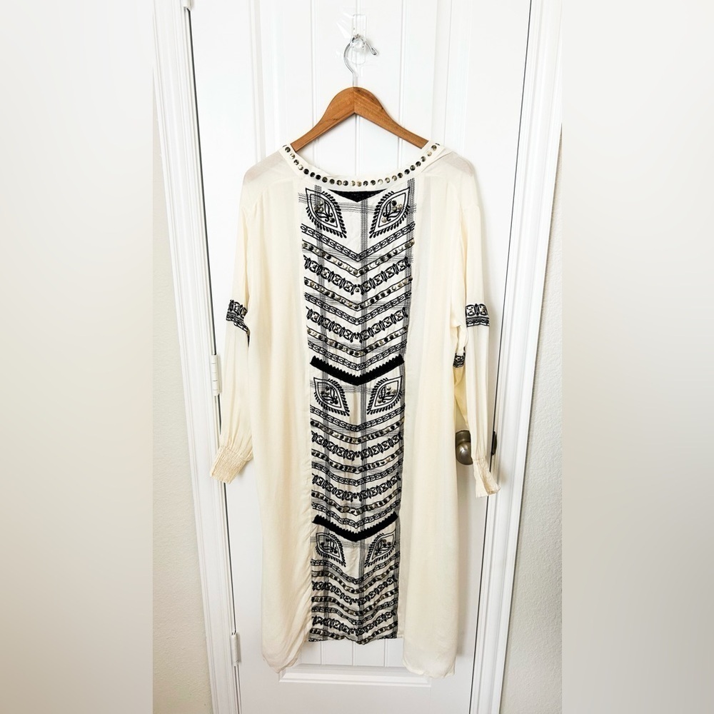 Muche et Muchette Beaded Embroidered Kimono O/S